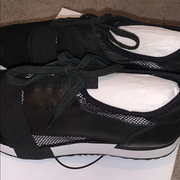 Black Steve Madden - Picture 4 of 6